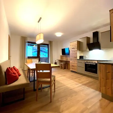 Ferienappartements Heinzle - Ihr Ferienresort St. Jakob in Defereggen Exterior foto