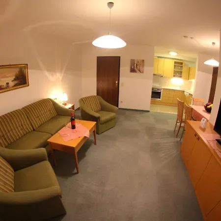Ferienappartements Heinzle - Ihr Ferienresort St. Jakob in Defereggen Zimmer foto